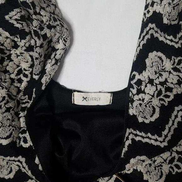 Everly Y2k 90s Preppy Medium black& ivory  Lace A Line flare dress stret… - Picture 5 of 8
